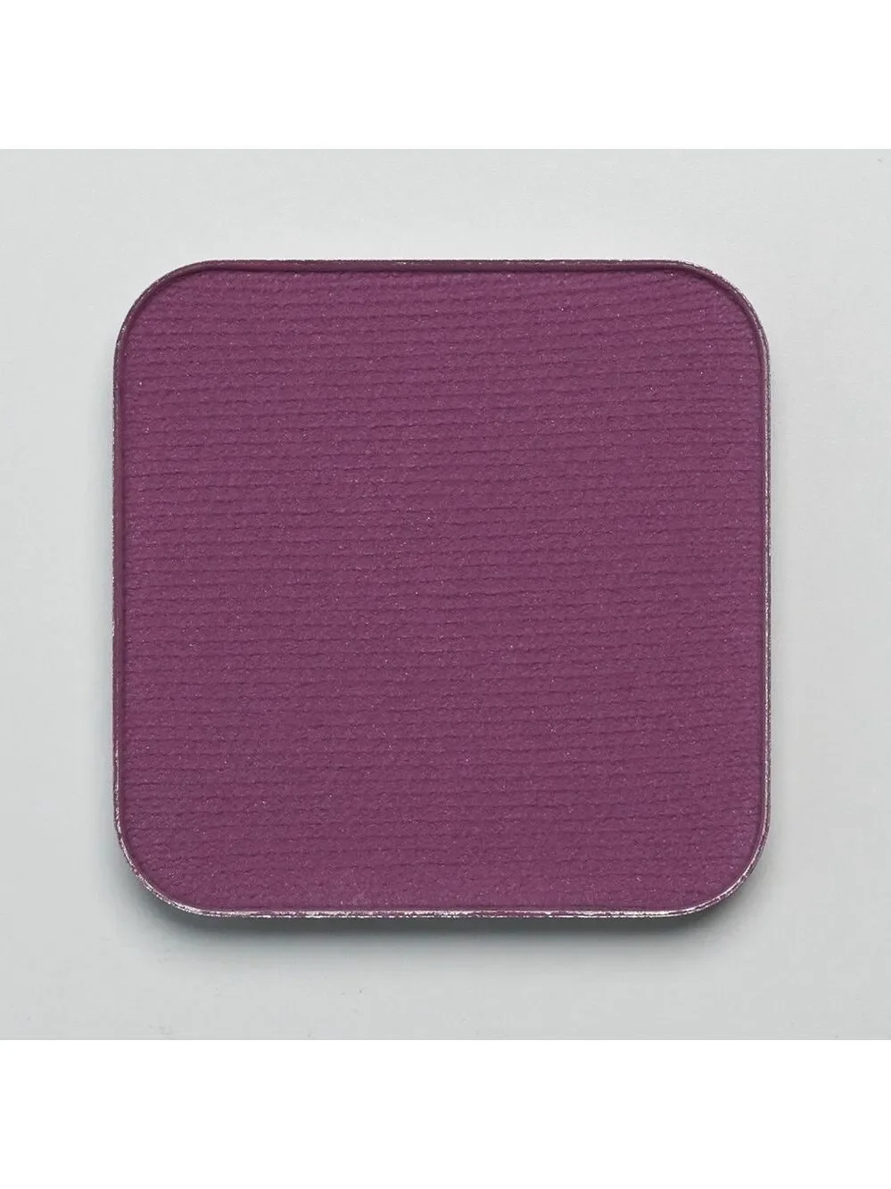 Makeup Geek CURRENT OBSESSION Signature Eyeshadow | NEW | Medium Cool Purple MUG